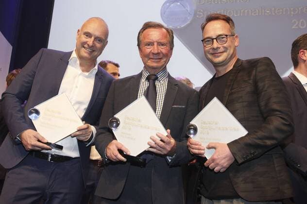 Frank Buschmann, Gerd Rubenbauer und Matthias Opdenhövel bei der Verleihung der Deutschen Sportjournalistenpreise 2019 im Hotel Grand Elysee. Hamburg, 25.03.2019