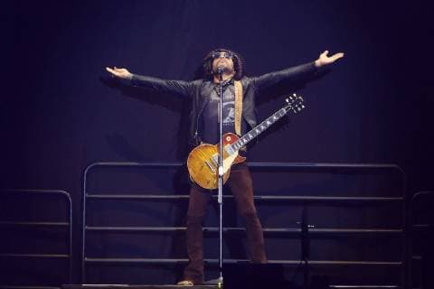 Entertainment Themen der Woche KW13 Entertainment Bilder des Tages US singer Lenny Kravitz performs on stage during the 9th edition of the Lollapalooza music festival, in Santiago, Chile, 29 March 2019. Lollapalooza music festival, in Santiago !ACHTUNG: NUR REDAKTIONELLE NUTZUNG!  Copyright: xElvisxGonzálezx AME3043 20190330-636895101614874394