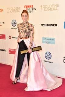 Barbara Meier bei der Ankunft zur Verleihung von die Goldene Kamera am 30.03.2019 in Berlin Die Goldene Kamera Verleihung 2019 in Berlin