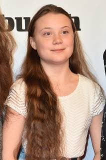 Entertainment Bilder des Tages Greta Thunberg bei der Ankunft zur Verleihung von die Goldene Kamera am 30.03.2019 in Berlin Die Goldene Kamera Verleihung 2019 in Berlin