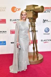 Judith Rakers bei der 54. Verleihung der Goldenen Kamera 2019 im Flughafen Tempelhof. Berlin, 30.03.2019