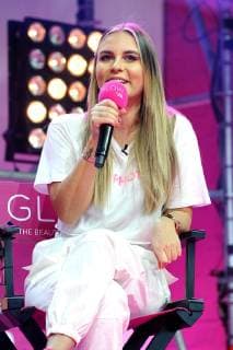 GLOW - The Beauty Convention. Dagi Bee anläßlich der GLOW - The Beauty Convention am 30.03.2019 in Stuttgart. 20190330MWI1566 *** GLOW The Beauty Convention Dagi Bee on the occasion of the GLOW The Beauty Convention on 30 03 2019 in Stuttgart 20190330MWI1566