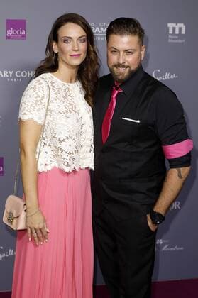 Felix von Jascheroff mit Ehefrau Bianca Bos bei der 6. Verleihung des Deutschen Kosmetikpreises Gloria 2019 im Hilton Hotel. Düsseldorf, 30.03.2019