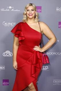 Angelina Kirsch bei der 6. Verleihung des Deutschen Kosmetikpreises Gloria 2019 im Hilton Hotel. Düsseldorf, 30.03.2019