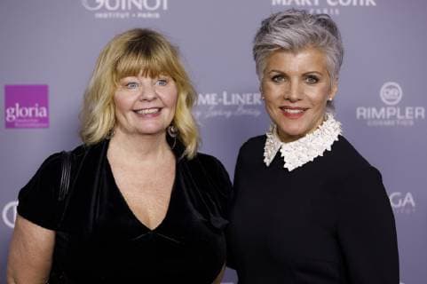 Inger Nilsson und Birgit Schrowange bei der 6. Verleihung des Deutschen Kosmetikpreises Gloria 2019 im Hilton Hotel. Düsseldorf, 30.03.2019