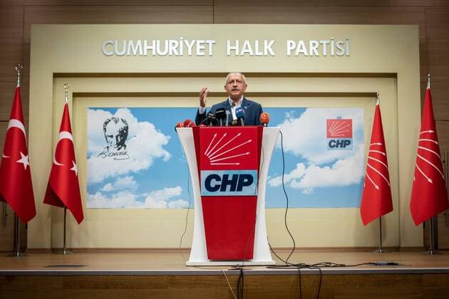 News Themen der Woche KW14 News Bilder des Tages April 1, 2019 - Ankara, Turkey - On 1 April 2019, Kemal Kilicdaroglu, leader of the Republican People s Party (CHP), spoke at a press conference at the CHP headquarters in Ankara, Turkey, shortly before the victory of his party s mayoral candidate for Ankara, Mansur Yavas, who defeated Mehmet o zhaseki, the candidate for the ruling Justice and Development Party (AKP) Ankara Turkey  - ZUMAn230 20190401_zaa_n230_005 Copyright: xDiegoxCupolox