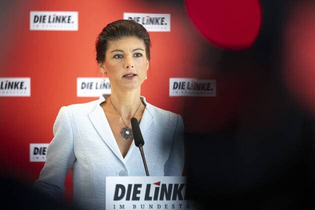 News Themen der Woche KW14 News Bilder des Tages Sahra Wagenknecht, DIE LINKE Fraktionsvorsitzende, aufgenommen bei einem Pressestatement im Bundestag in Berlin, 02.04.2019. Berlin Deutschland *** Sahra Wagenknecht DIE LINKE Parliamentary Group Chairwoman taken during a press statement in the Bundestag in Berlin 02 04 2019 Berlin Germany Copyright: xJaninexSchmitz photothek.netx