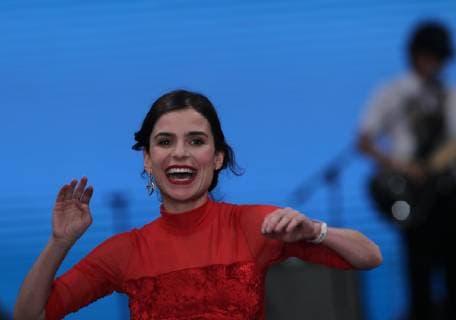 Mexican designer Alexa Ulibarri greets after presenting her collection during the Mexico Fashion Week, in Mexico City, Mexico, 2 April 2019. Mexico Fashion Week !ACHTUNG: NUR REDAKTIONELLE NUTZUNG!  Copyright: xMarioxGuzmánx AME5447 20190403-636898681295329922