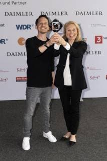Verleihung 55. Grimme-Preis 2019 am Grimme-Institut in Marl - 55th Grimme Award 2019 - Maren Kroymann mit Sebastian Colley;Verleihung 55. Grimme-Preis 2019 am Grimme-Institut in Marl - 55th Grimme Award 2019 -, Marl Nordrhein-Westphalen Deutschland Grimme-Institut