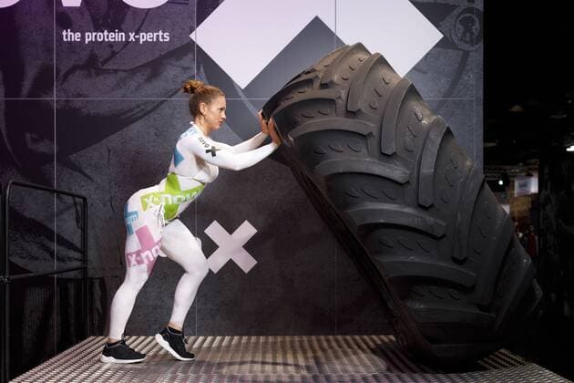 Johanna Klatt auf der Internationalen Leitmesse für Fitness, Wellness und Gesundheit, sowie Bodybuilding, Kraftsport und Kampfsport FIBO 2019 auf der Koelnmesse. Köln, 05.04.2019