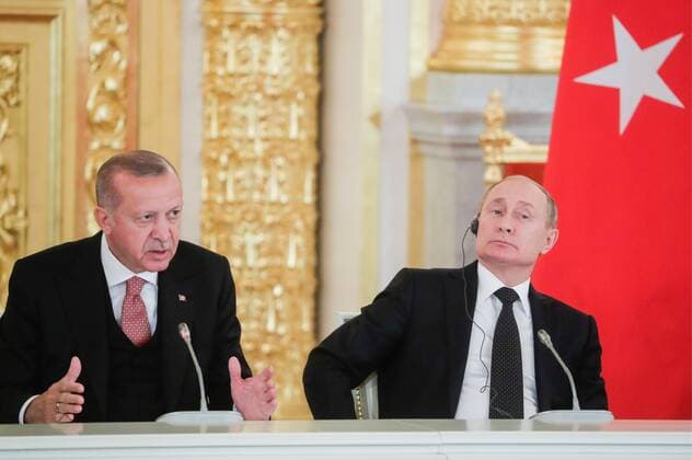 News Themen der Woche KW15 News Bilder des Tages MOSCOW, RUSSIA - APRIL 8, 2019: Turkey s President Recep Tayyip Erdogan (L) and Russia s President Vladimir Putin during a meeting with businessmen from the two countries at the Moscow Kremlin. Mikhail Metzel TASS  TS0A76F6