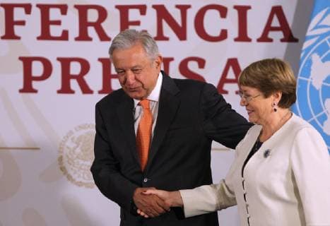 Mexican President Andres Manuel Lopez Obrador (L) and the High Commissioner of the United Nations for Human Rights Michelle Bachelet (R) pose during a morning press conference at the National Palace, in Mexico City, Mexico, 09 April 2019. Bachelet wished on Tuesday that the National Guard end with the paradigm of security and violence of the last 12 years in Mexico, and offered help from the agency that heads. Bachelet expects National Guard to end paradigm of violence in Mexico !ACHTUNG: NUR REDAKTIONELLE NUTZUNG!  Copyright: xMarioxGuzmanx MEX9516 20190409-636904293490848780