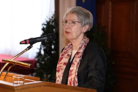 Goldene Ehrenzeichen an Barbara Frischmuth Wien, Rathaus, 09. 04. 2019 Barbara FRISCHMUTH
