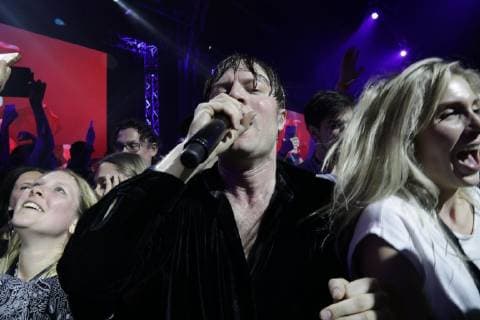 09.04.2019, Neu Marx, 4GAMECHANGERS Festival 2019, Opening d. internationalen Digitalfestivals im Bild: Mando Diao -live a d Bühne, 4GAMECHANGERS Festival 2019 *** 09 04 2019 New Marx 4GAMECHANGERS Festival 2019 Opening of the international digital festivals in picture Mando Diao live a d Stage 4GAMECHANGERS Festival 2019