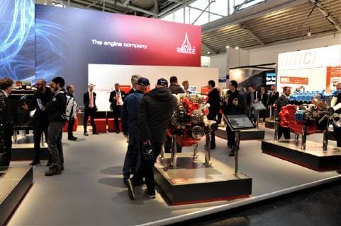 Deutz Engine Company Messestand auf der bauma, Abkuerzung fuer Baumaschinen, die Weltleitmesse fuer Baufahrzeuge und Baugeraete in Muenchen. Die Deutz AG ist ein boersennotierter, 1864 gegruendeter deutscher Hersteller von Dieselmotoren, Gasmotoren und elektrifizierten Motoren mit Sitz in Koeln. *** Deutz Engine Company stand at the bauma abbreviation for construction machinery the worlds leading trade fair for construction vehicles and equipment in Munich Deutz AG is a listed German manufacturer of diesel engines, gas engines and electrified engines founded in 1864 based in Cologne, Germany