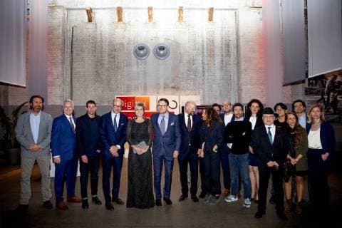 11-04-2019 Amsterdam Prince Constantijn and Princess Laurentien during the World Press Photo 2018 award at the Westergasfabriek in Amsterdam. 6 photos were nominated for the World Press Photo Photo of the Year: victims of an alleged poison gas attack in Syria (Mohammed Badra), the Almajiri boy (Marco Gualazzini), pregnancy after FARC pregnancy band (Catalina Martin-Chico), the disappearance of Jamal Khashoggi (Chris McGrath), crying girl on the border (John Moore) and Akashinga - the brave (Brent Stirton). The annual World Press Photo competition rewards professional photographers for the best photos taken in visual journalism last year. This year a total of 78,801 photos were submitted by 4,738 photographers from 128 countries  Copyright: xPPEx