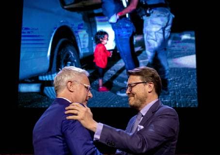 11-04-2019 Amsterdam Prince Constantijn with the winner of the World Press Photo, John Moore, who won with his photo of the ‘’Crying Girl on the Border’’ during the World Press Photo 2018 award at the Westergasfabriek in Amsterdam.  Copyright: xPPEx