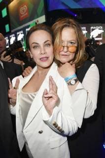 Sonja Kirchberger und Suzanne von Borsody bei der Aftershow-Party des 22. Radio Regenbogen Award 2019 in der Europa-Park Arena. Rust, 12.04.2019