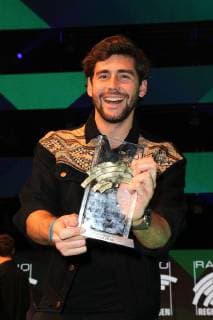 Preisträger Alvaro Soler, der Sänger bei der Verleihung vom Radio Regenbogen Award im Europapark am 12.04.2019 in Rust Radio Regenbogen Award 2019 im Europapark in Rust