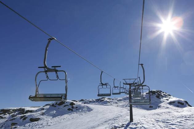 Sessellift, Skiabfahrt Tognola, Skigebiet, San Martino di Castrozza, Trentino, Italien, Europa Copyright: imageBROKER/JirixHubatka ibllid04871846.jpg