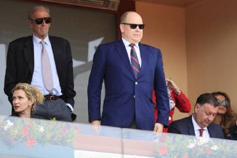 Fürst Albert II von Monaco in der Fürstenloge als Zuschauer, Italienischer Tennisspieler Fabio Fognini gewinnt das Halbfinale gegen Weltranglistenzweiter Rafael Nadal in zwei Sätzen mit 6-4, 6-2, Rolex Monte-Carlo Masters, Tennisturnier der ATP Masters 1000 Tour, Fürstentum Monaco