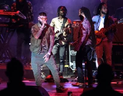 Farrukoo performs with the Marleys at the KAYA music fest at Bayfront park in Miami, Florida on April 20, 2019.  MIA20190420157 GARYxIxROTHSTEIN