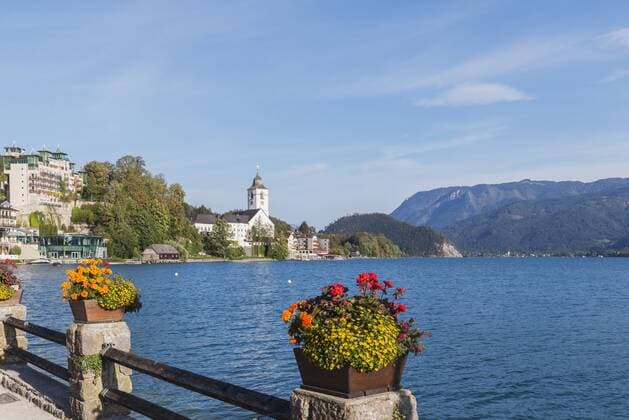 Austria, Alps, Salzburg, Salzkammergut, Salzburger Land, St. Wolfgang at Wolfgangsee  GWF05996