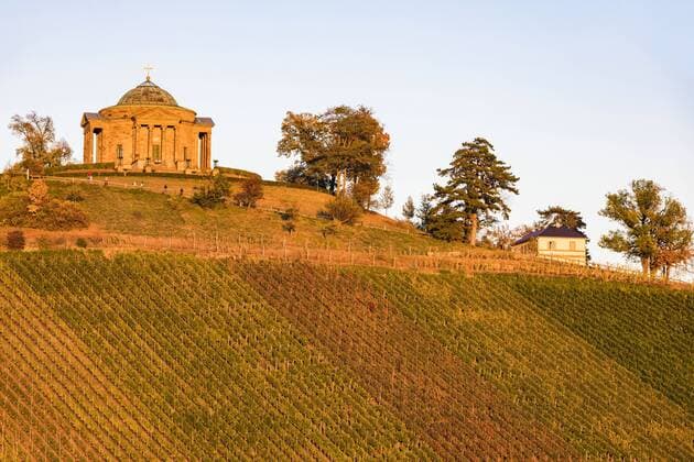 Germany, Baden-Wuerttemberg, Stuttgart, sepulchral chapel Wuerttemberg Mausoleum on Wuerttemberg Mountain, Vineyards in the evening light  WDF05186