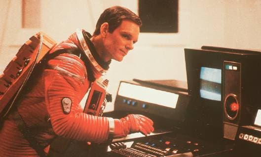 2010 - The Space Odyssey Der Astronaut Dave Bowman (KEIR DULLEA) verschwand von Bord des Raumschiffs Discovery -plötzlich kehrt er wieder ? Regie: Peter Hyams aka. 2010 - The Space Odyssey 2010 - DAS JAHR IN DEM WIR KONTAKT AUFNEHMEN USA 1986 Copyright: KPA !AUFNAHMEDATUM GESCHÄTZT! Nur redaktionelle Nutzung im Zusammenhang mit dem Film. Editorial usage only and only related to the movie. Im Falle anderer Verwendungen, kontaktieren Sie uns bitte. For other uses, please contact us. UnitedArchives00881759
