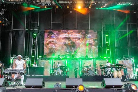 April 28, 2019 - Virginia Beach, Virginia, U.S - Musician TEDDY RiLEY performs with his band during the inaugural Something In The Water Music Festival in Virginia Beach, Virginia Virginia Beach U.S. - ZUMAs135 20190428_zap_s135_117 Copyright: xDanielxDeSloverx