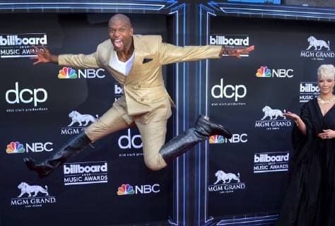 Rebecca King-Crews (R) and Terry Crews arrive for the 2019 Billboard Music Awards at the MGM Grand Garden Arena in Las Vegas, Nevada on May 1, 2019.  LAV20190501100 JIMxRUYMEN