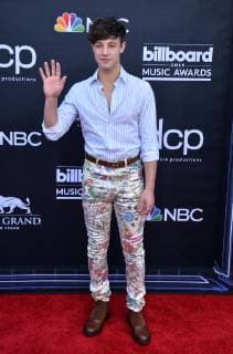 Cameron Dallas arrives for the 2019 Billboard Music Awards at the MGM Grand Garden Arena in Las Vegas, Nevada on May 1, 2019.  LAV20190501111 JIMxRUYMEN