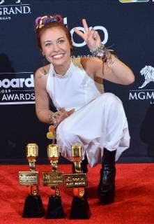 Lauren Daigle appears backstage after winning the awards for Best Christian Artist, Top Christian Album for Look Up Child, and Top Christian Song for You Say during the 2019 Billboard Music Awards at the MGM Grand Garden Arena in Las Vegas, Nevada on May 1, 2019.  LAV20190501220 JIMxRUYMEN