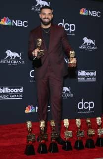 01 May 2019 - Las Vegas, NV - Drake. 2019 Billboard Music Awards at MGM Grand Garden Arena, Press Room. Photo Credit: mjt AdMedia 238478 2019-05-01 NV Las Vegas Etats-Unis  Copyright: xAdMediax STAR_238478_031