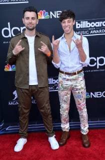 (L-R) Dzeko and Cameron Dallas arrive for the 2019 Billboard Music Awards at the MGM Grand Garden Arena in Las Vegas, Nevada on May 1, 2019.  LAV20190501328 JIMxRUYMEN