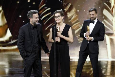 Talal Derki, Eva Kemme und Tobias N. Siebert bei der Verleihung des Deutschen Filmpreises 2019 in der Messe Berlin. Berlin, 03.05.2019