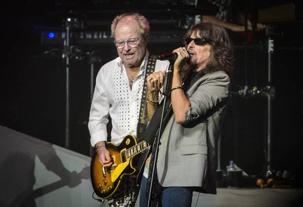 May 3, 2019 - Englewood, New Jersey, U.S. - Foreigner played a sold out show at the Bergen Performing Arts Center. PICTURED: KELLY HANSEN, MICK JONES Englewood U.S.  - ZUMA 20190503_mda_p167_654 Copyright: xLisaxPiernotx