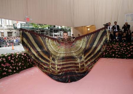 Jordan Roth arrives on the red carpet at The Metropolitan Museum of Art s Costume Institute Benefit Camp: Notes on Fashion at Metropolitan Museum of Art in New York City on May 6, 2019.  NYP20190506253 JOHNxANGELILLO