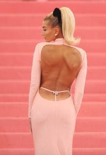NEW YORK, NY - MAY 06: Hailey Bieber at The 2019 Met Gala Celebrating Camp: Notes on Fashion at Metropolitan Museum of Art on May 06, 2019 in New York City. Copyright: xJohnxPalmerx