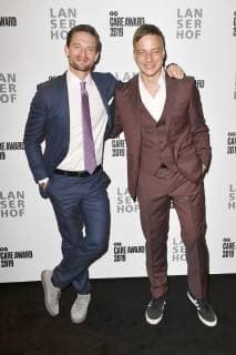 Entertainment Themen der Woche KW19 August Wittgenstein und Tom Wlaschiha bei der Verleihung des GQ Care Award 2019 in der 20Â° Restobar. Düsseldorf, 08.05.2019