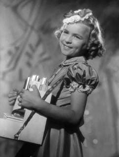CORNELIA FROBOESS - CORNELIA (CONNY) FROBOESS, Studioaufnahme für den Film: An jedem Finger 10 , 1954., *** CORNELIA FROBOESS CORNELIA CONNY FROBOESS Studio recording for the film An jedem Finger 10 1954 Copyright: ArthurxGrimm UnitedArchives00667096