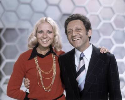 DALLI DALLI Rate-Quiz Dalli Dalli mit HANS ROSENTHAL und Assistentin MONICA SUNDERMANN, 70er Jahre. United Archives kpa Grimm2579, Copyright: ArthurxGrimm UnitedArchives00670668