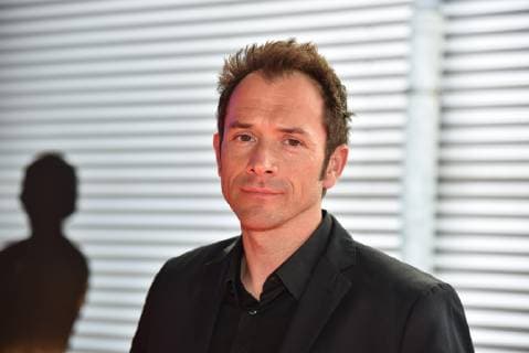 Schauspieler Joris Gratwohl bei der Preisverleihung des 29. Deutschen Kamerapreises. Hier werden Kameraleute und Editoren für ihre herausragende Leistung ausgezeichnet.