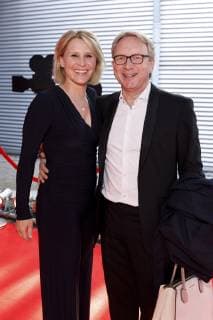 Susan Link mit Begleitung bei der Verleihung des 29. Deutscher Kamerapreises im Theater im Tanzbrunnen. Köln, 10.05.2019