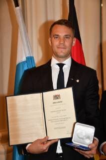 Manuel Neuer Verleihung der Sozialmedaille Bayerische Staatsmedaille für soziale Verdienste Max-Joseph-Saal Residenz München 13. Mai 2019