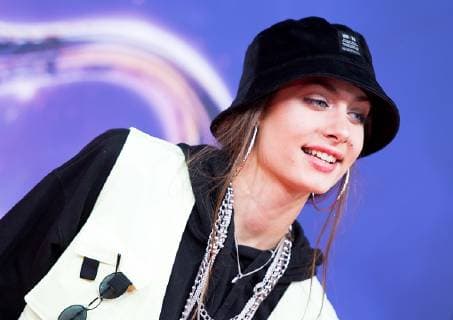 Berlin Premiere des Films Aladdin 11.05.2019, Berlin:Influencer Kayla Shyx beim Gala-Screening des Films Aladdin im Kino UCI Luxe Mercedes Platz. Der Streifen kommt am 23.05.2019 in die deutschen Kinos. Bei dem neuen Disneyfilm handelt es sich um eine Realverfilmung des gleichnamigen Zeichentrickfilms von 1992 und er basiert ebenso wie dieser auf der Geschichte Aladdin und die Wunderlampe aus den Maerchen aus 1001 Nacht.Im Influencer Kayla Shyx *** Berlin Premiere of the film Aladdin 11 05 2019, Berlin Influencer Kayla Shyx at the Gala Screening of the film Aladdin at the cinema UCI Luxe Mercedes Platz The film will be shown in German cinemas on 23 05 2019 The new Disney film is a real film version of the cartoon of the same name from 1992 and is based on the story Aladdin and the miracle lamp from the fairy tales of 1001 Nights In Copyright: xEIBNER DanielxLakomskix EP_DLI