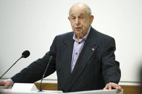14.05.2019, Niedersaechsischer Landtag, Hannover, Sitzung des Niedersaechsischen Landtages im Plenarsaal zum Niegersaechsichen Polizei Gesetz, im Bild Prof. Guy Stern bei seiner Rede Niedersaechsischer Landtag NPoG *** 14 05 2019, Niedersaechsischer Landtag, Hanover, Session of the Niedersaechsischer Landtag in the plenary hall of the Niegersaechischen Polizei Gesetz (Niegersaechsichen Police Law), in the picture Prof. Guy Stern during his speech Niedersaechsischer Landtag NPoG (Lower Saxony Parliament NPoG)
