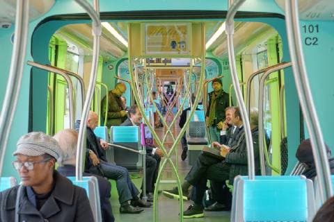 Die Stater Tram (dt.: Städtische Straßenbahn) ist die Straßenbahn der luxemburgischen Hauptstadt Luxemburg, die am 10. Dezember 2017 eröffnet wurde. Die Straßenbahnlinie setzt Fahrzeuge des spanischen Unternehmens CAF (Construcciones y auxiliar de ferrocarriles), Urbos 3, ein. *** The Stater Tram dt Städtische Straßenbahn is the tramway of Luxembourgs capital, Luxembourg, opened on 10 December 2017 The tramway line uses vehicles from the Spanish company CAF Construcciones y auxiliar de ferrocarriles , Urbos 3