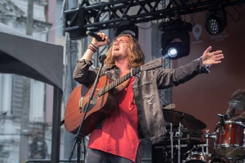 SÃO PAULO, SP - 19.05.2019: VIRADA CULTURAL SP 2019 - Vitor Klay wows young audiences with their songs and beautiful renditions of songs by Cazuza and Charlie Brown Júnio. São Paulo, May 19, 2019. x1734765x  VanxCampos