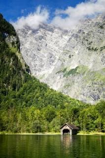 Koenigssee in Berchtesgaden, Oesterreich Koenigssee in Berchtesgaden, Austria BLWS530188 Copyright: xblickwinkel McPHOTO M.xGannx